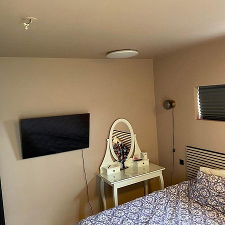 Spacious 3Br Condo Near Blue Lagoon 15M Airport 9M Njarthvik Εξωτερικό φωτογραφία