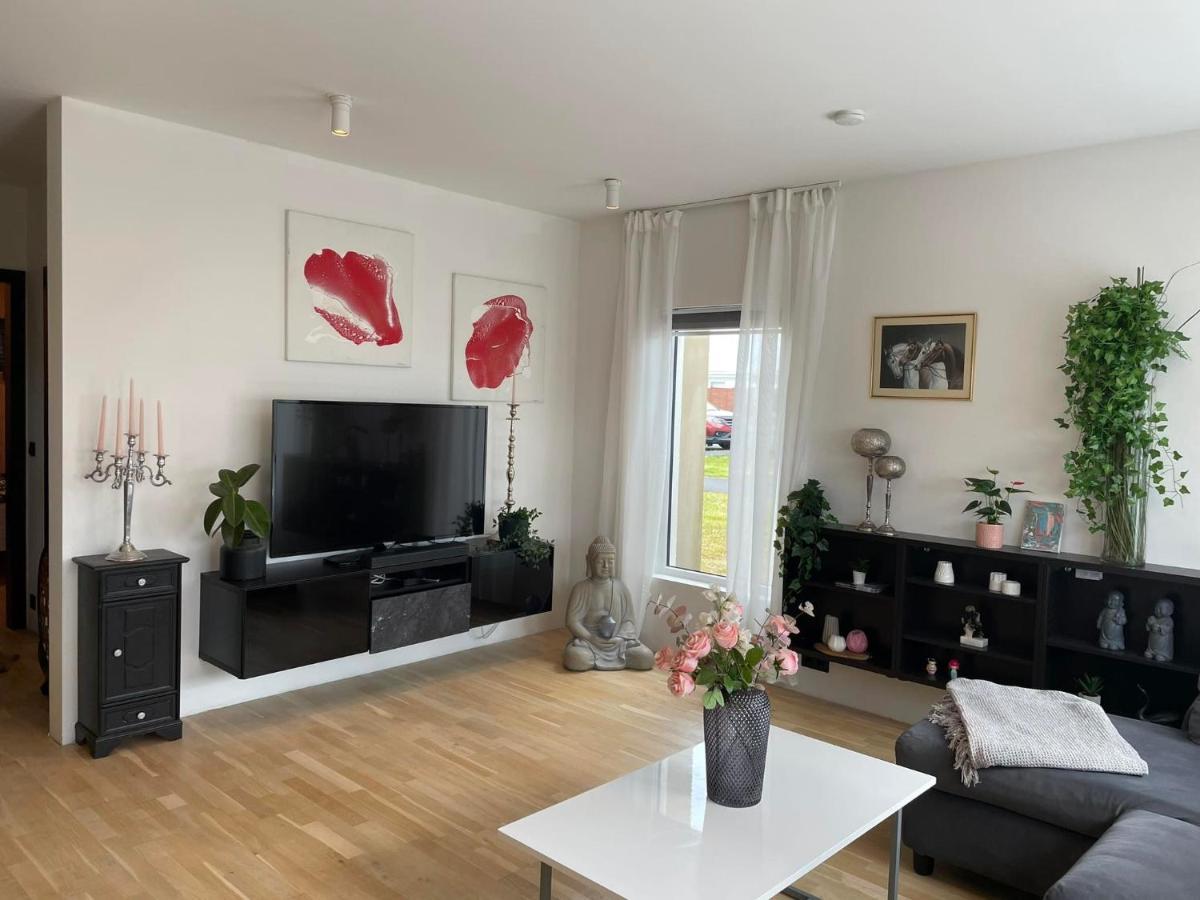 Spacious 3Br Condo Near Blue Lagoon 15M Airport 9M Njarthvik Εξωτερικό φωτογραφία